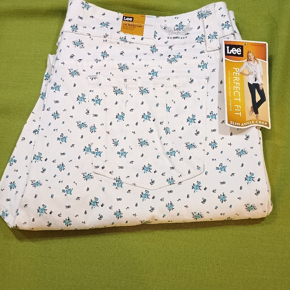 SPECTACULAR SIZE 18 MEDIUM SLIM CROP STRETCH WOMEN'S LEE FLORAL WHITE JEAN